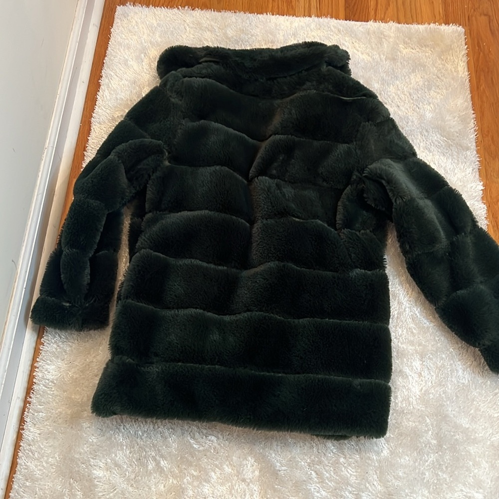 Eilly Bazar Faux Fur Coat - Picture 10 of 10